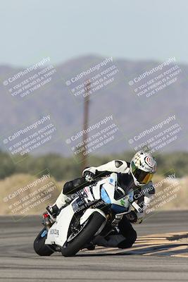 media/Nov-30-2025-TrackXperience (Sun) [[c0061d280f]]/3-Level 1/Session 3 (Turn 16)/